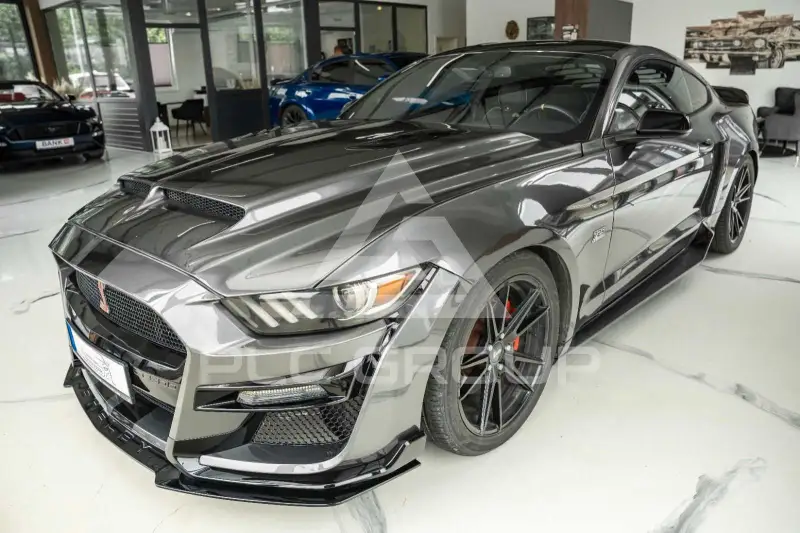 2017 Ford MUSTANG
