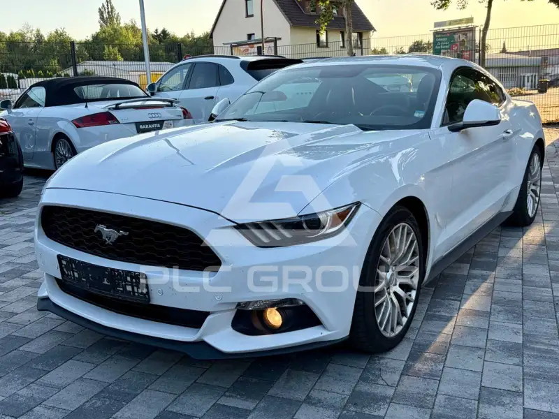 2017 Ford MUSTANG