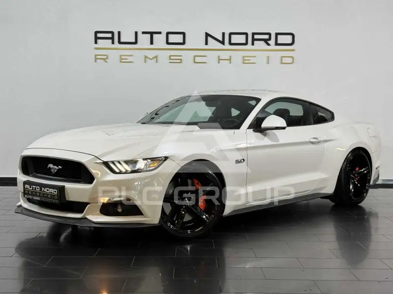 2017 Ford MUSTANG