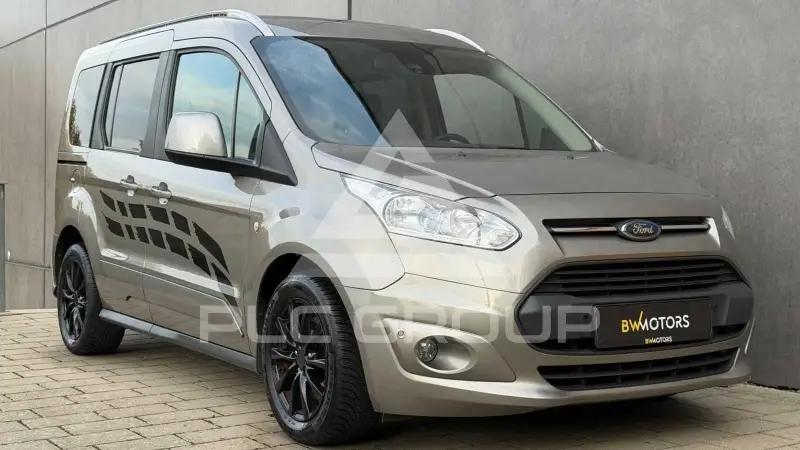2017 Ford Tourneo