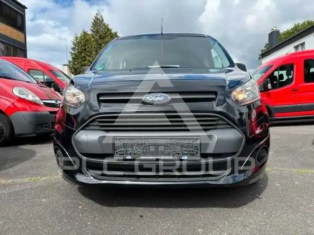 2017 Ford Tourneo