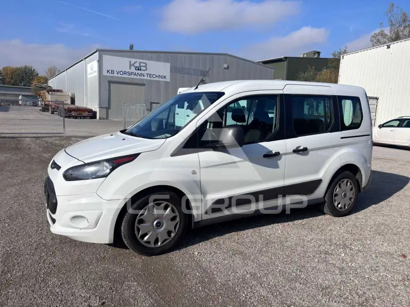 2017 Ford Tourneo