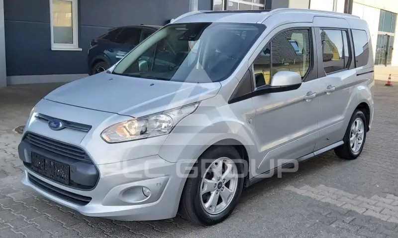 2017 Ford Tourneo