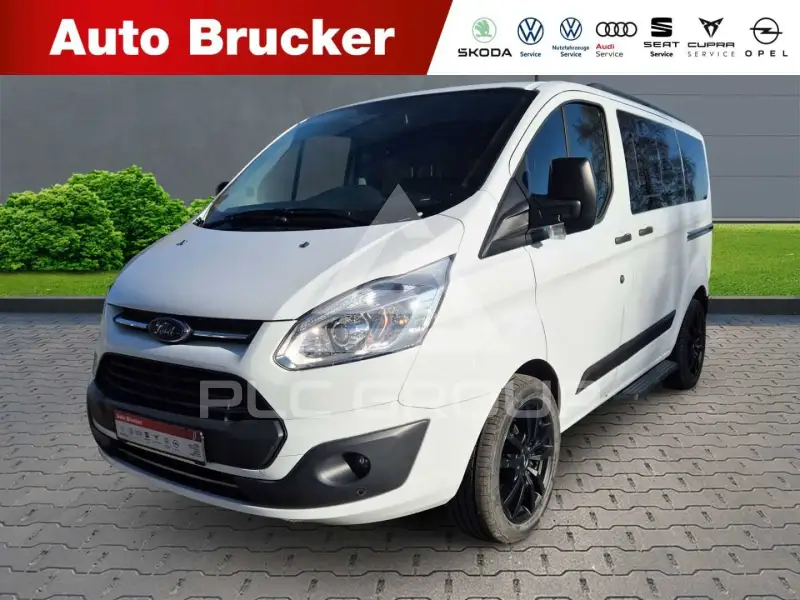 2017 Ford Tourneo