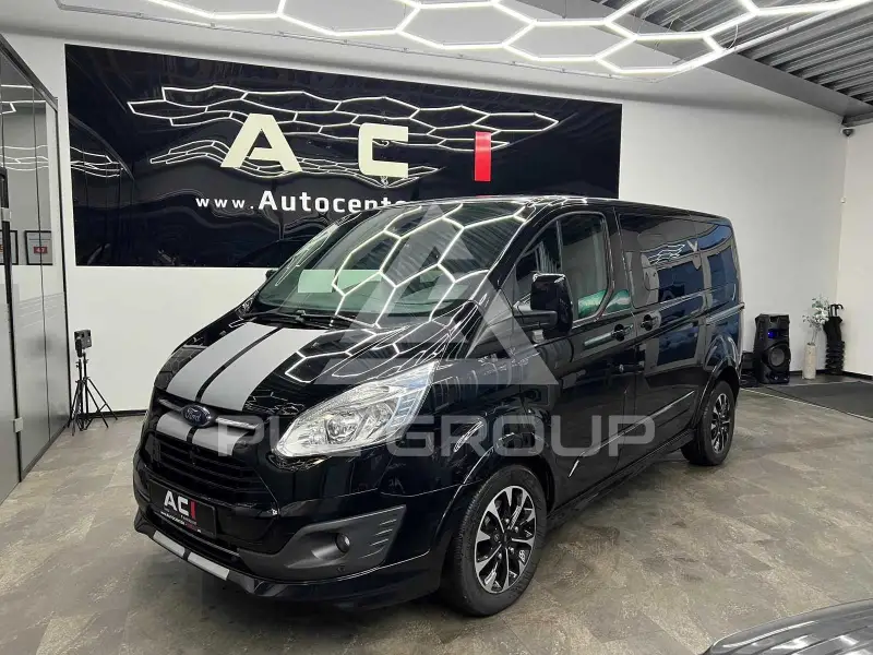 2017 Ford Tourneo