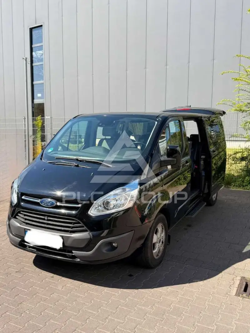 2017 Ford Tourneo