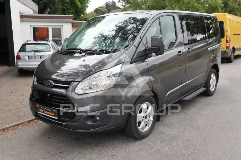 2017 Ford Tourneo