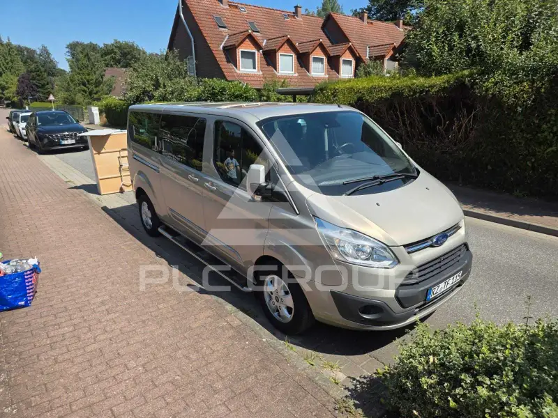 2017 Ford Tourneo