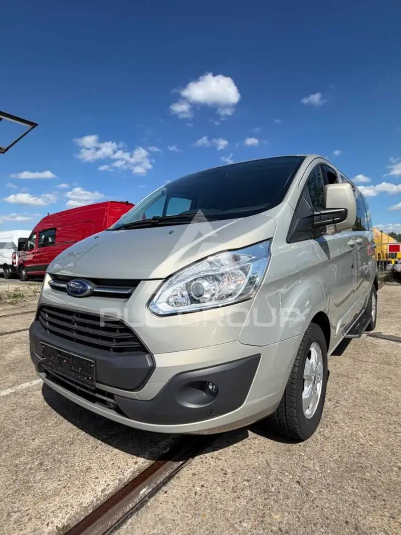 2017 Ford Tourneo