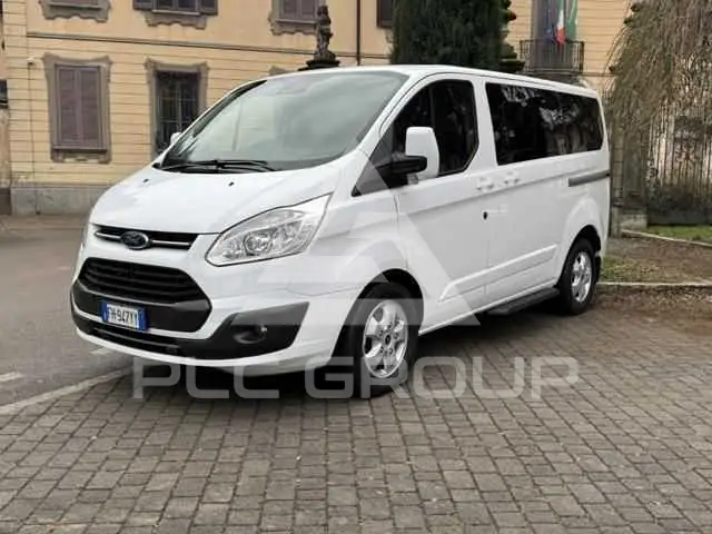 2017 Ford Tourneo
