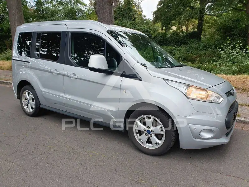 2017 Ford Tourneo