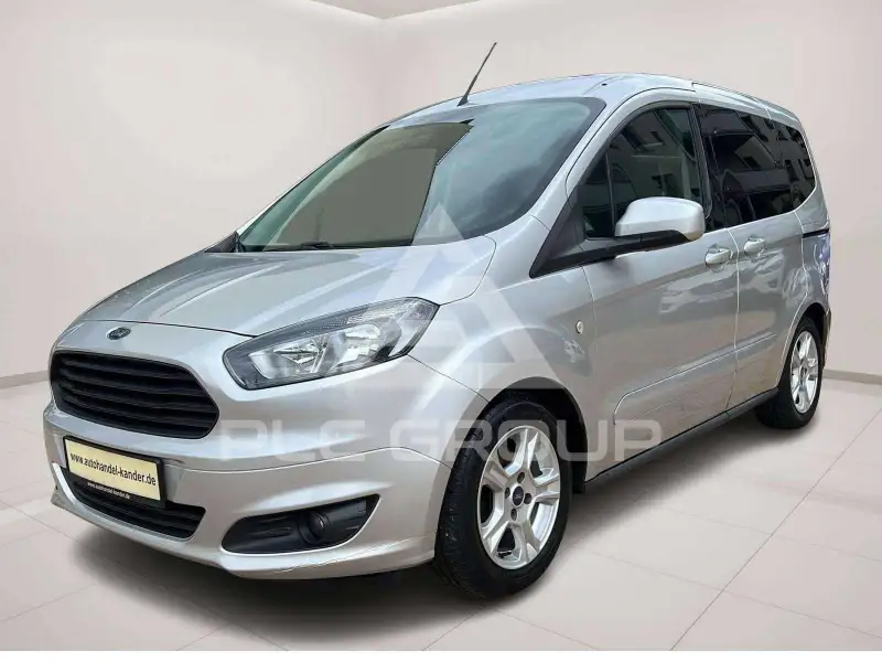 2017 Ford Tourneo