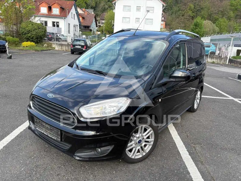 2017 Ford Tourneo