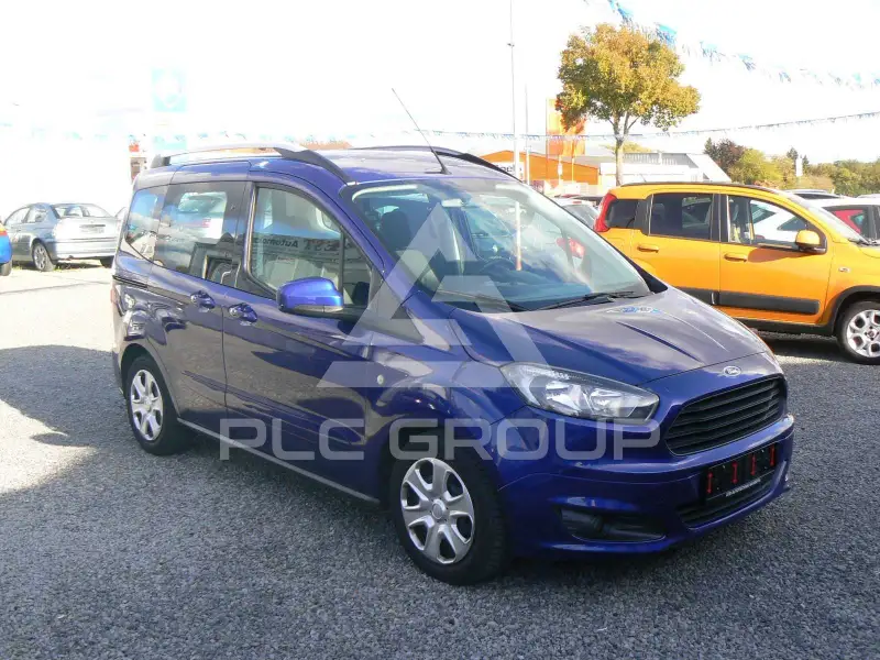 2017 Ford Tourneo
