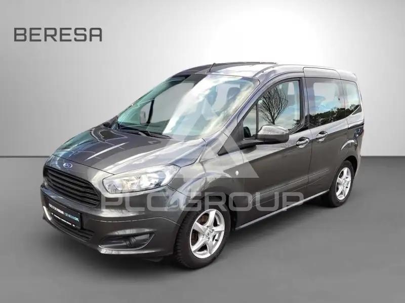 2017 Ford Tourneo