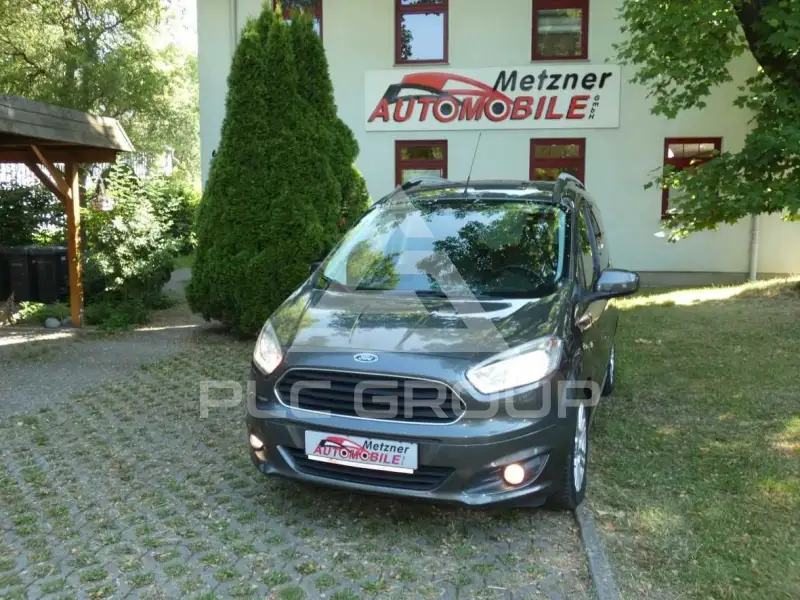 2017 Ford Tourneo