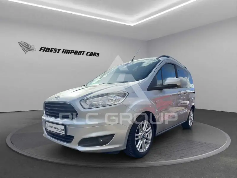 2017 Ford Tourneo