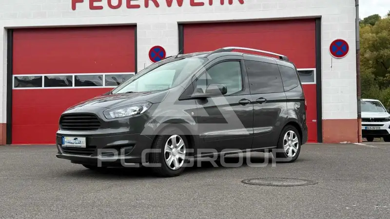 2017 Ford Tourneo