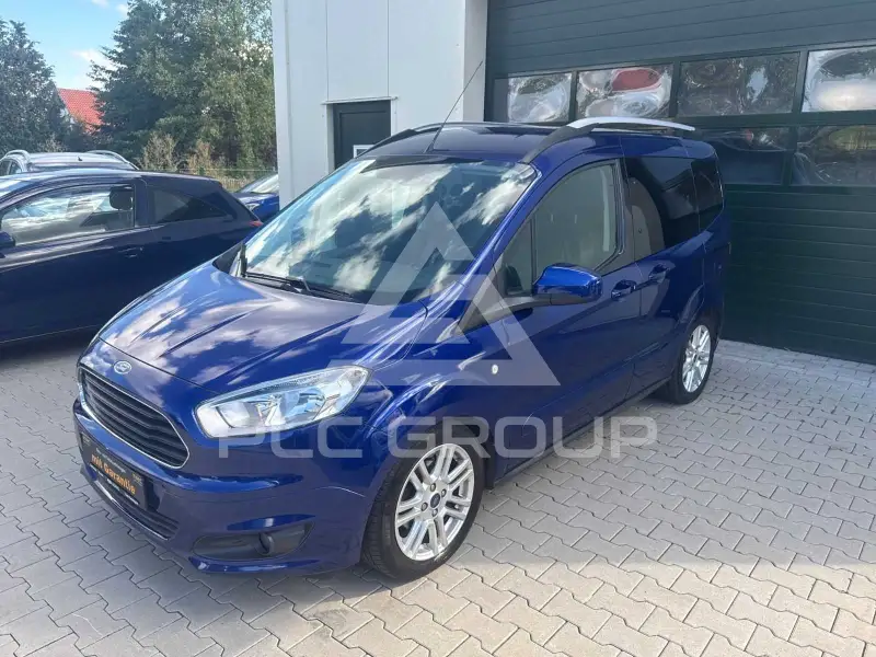 2017 Ford Tourneo