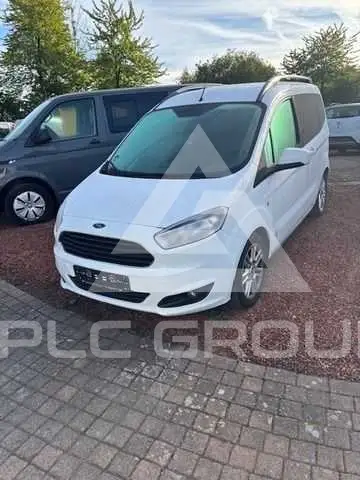 2017 Ford Tourneo