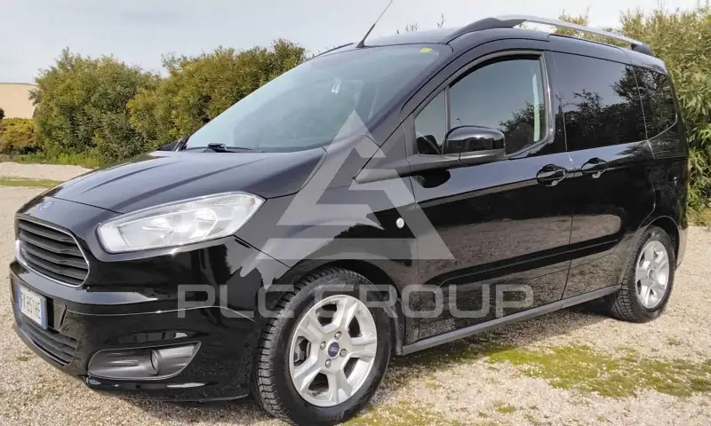 2017 Ford Tourneo