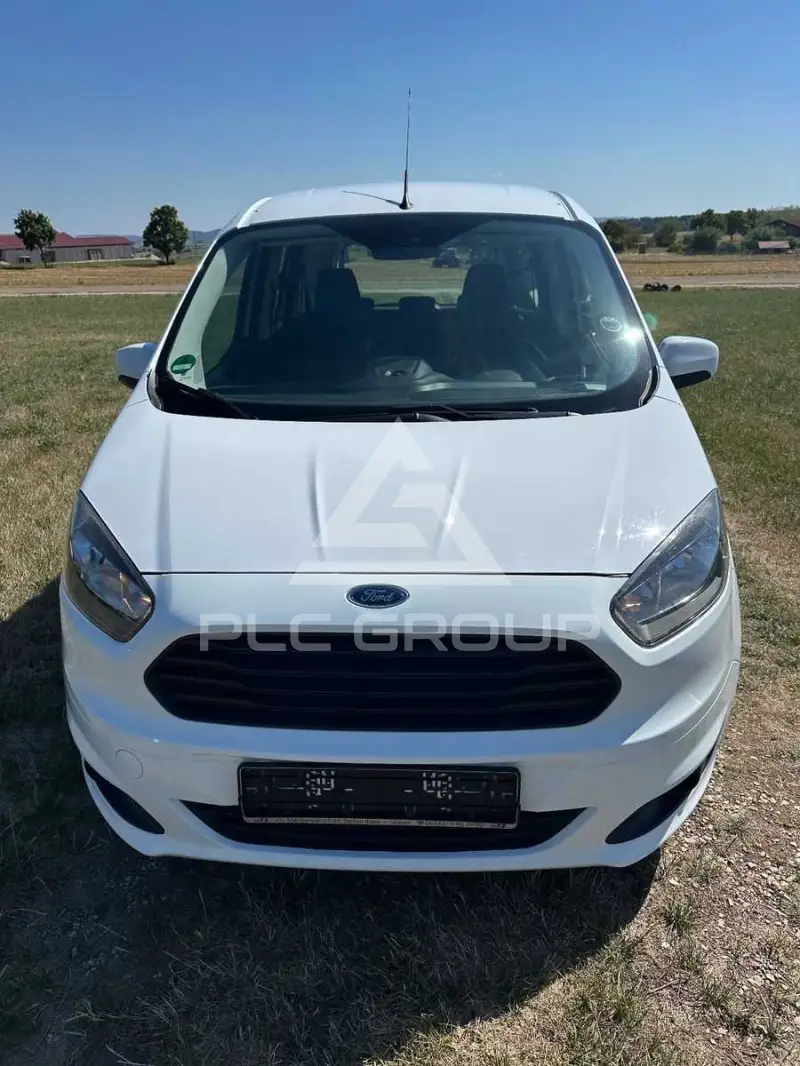 2017 Ford Tourneo