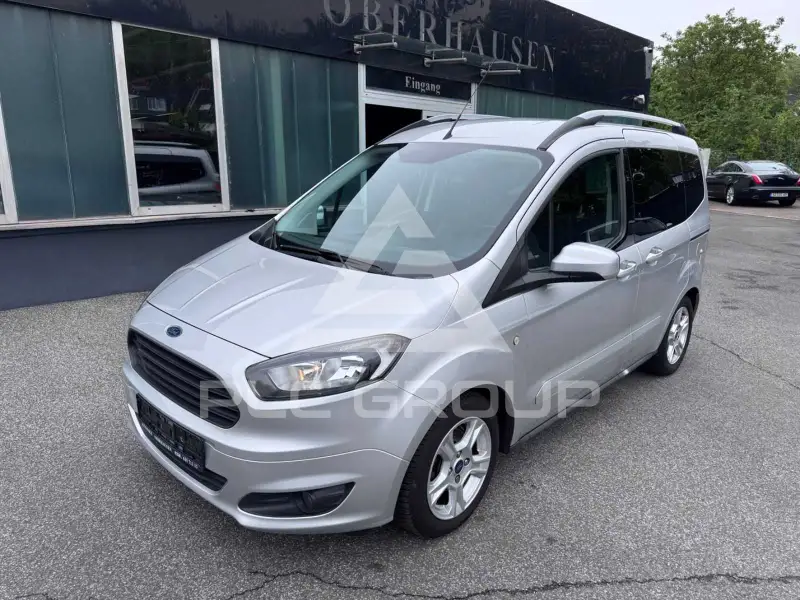 2017 Ford Tourneo