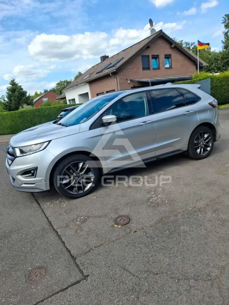 2017 Ford EDGE