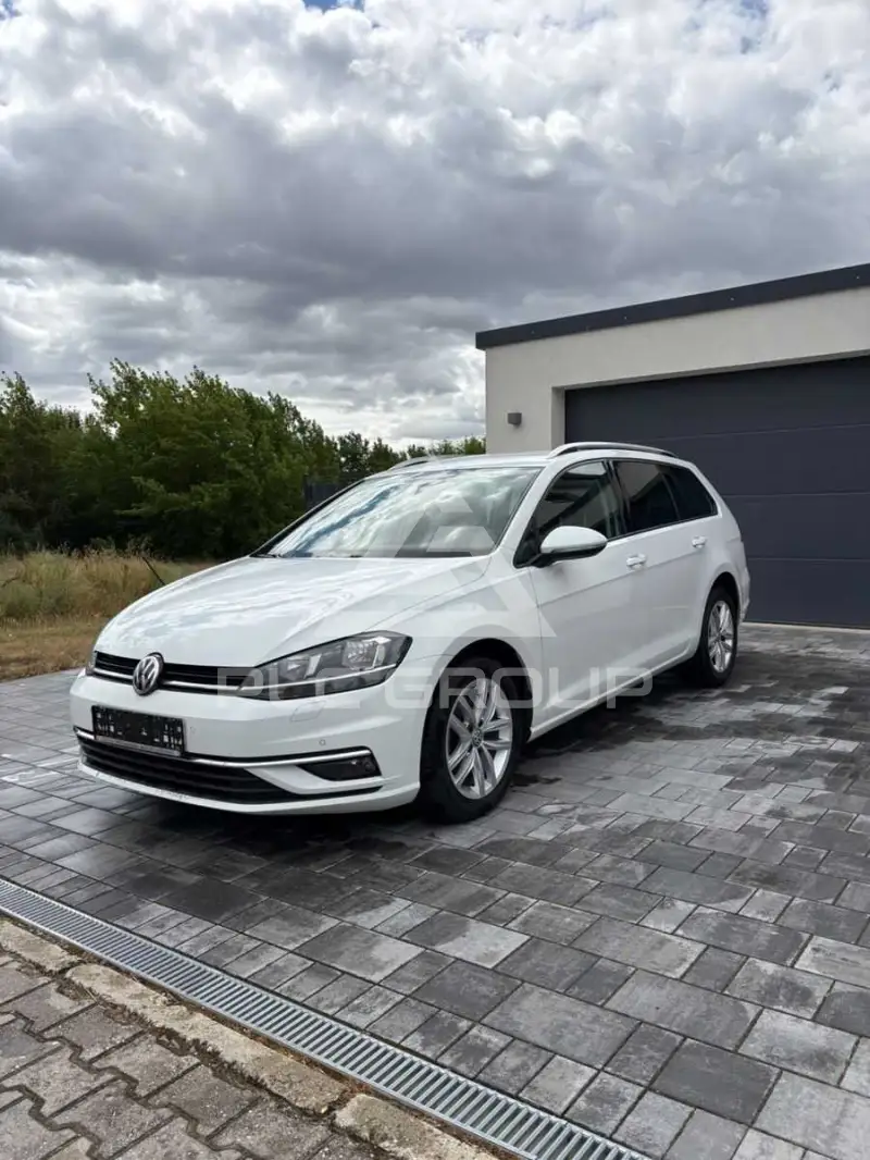 2017 Volkswagen GOLF