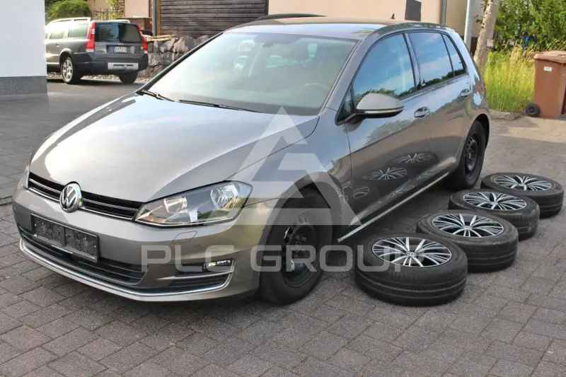 2017 Volkswagen GOLF
