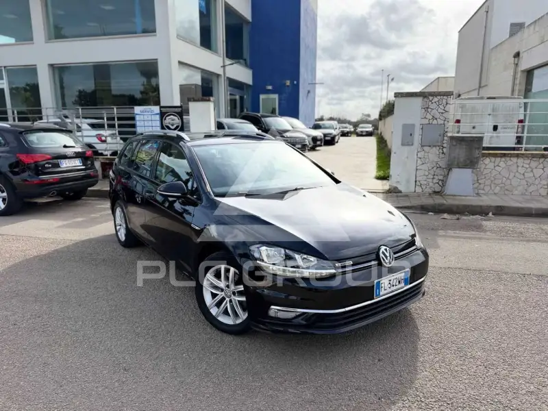 2017 Volkswagen GOLF