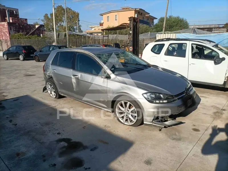 2017 Volkswagen GOLF