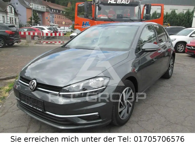 2017 Volkswagen GOLF