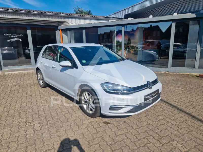 2017 Volkswagen GOLF