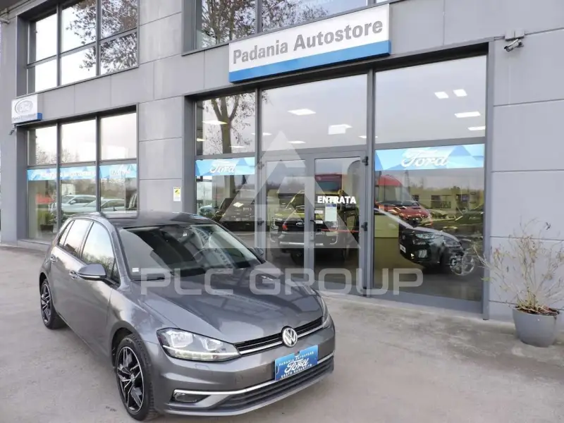 2017 Volkswagen GOLF
