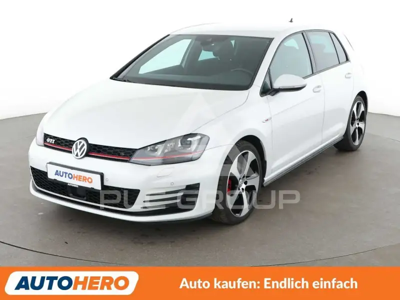 2017 Volkswagen GOLF