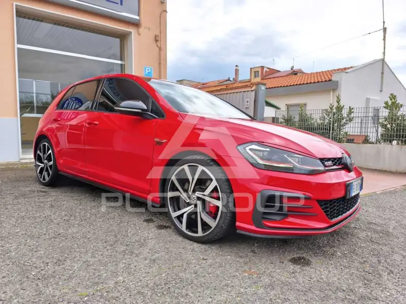 2017 Volkswagen GOLF