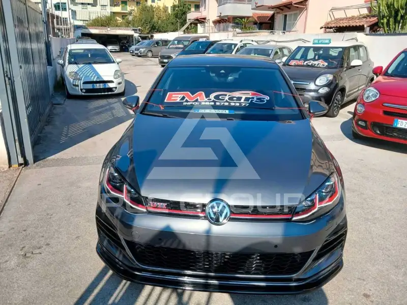 2017 Volkswagen GOLF