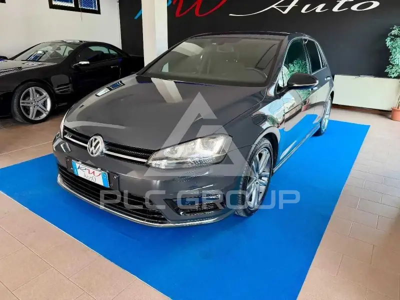 2017 Volkswagen GOLF