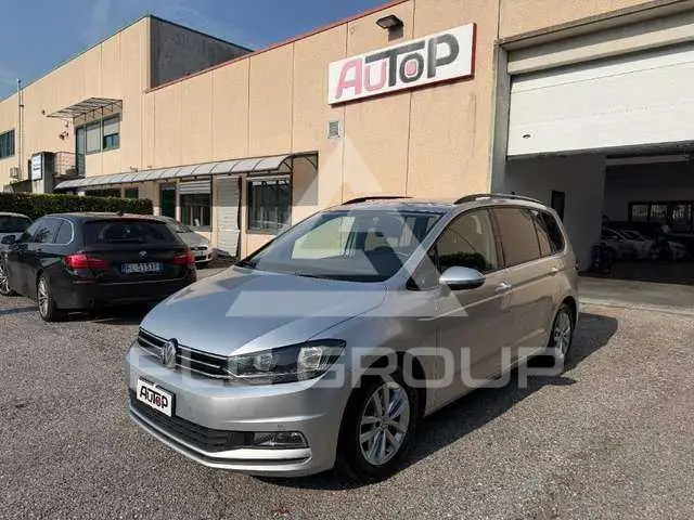 2017 Volkswagen Touran