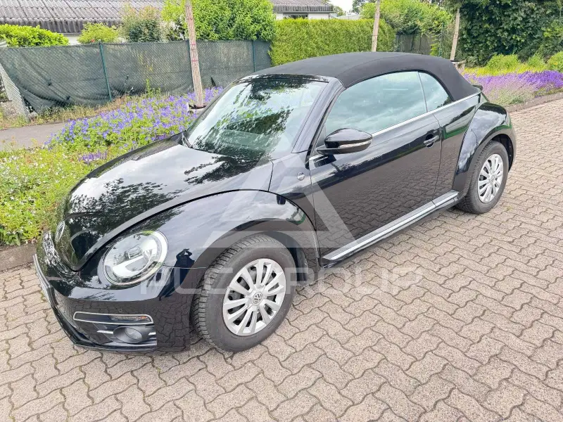 2017 Volkswagen BEETLE