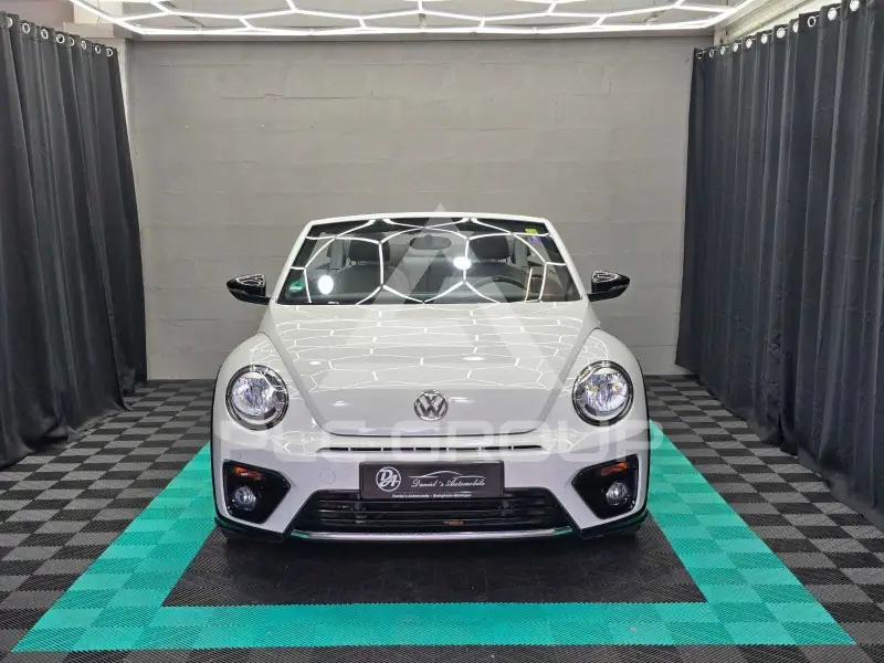 2017 Volkswagen BEETLE
