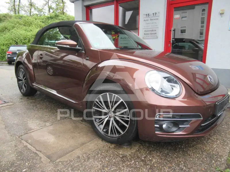 2017 Volkswagen BEETLE