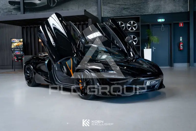 2017 McLaren 720S