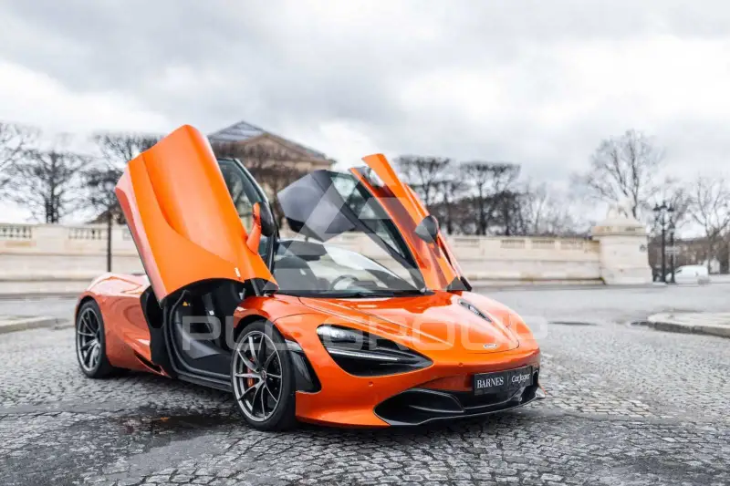 2017 McLaren 720S
