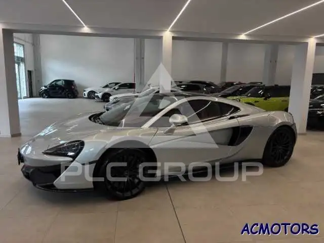 2017 McLaren 570GT