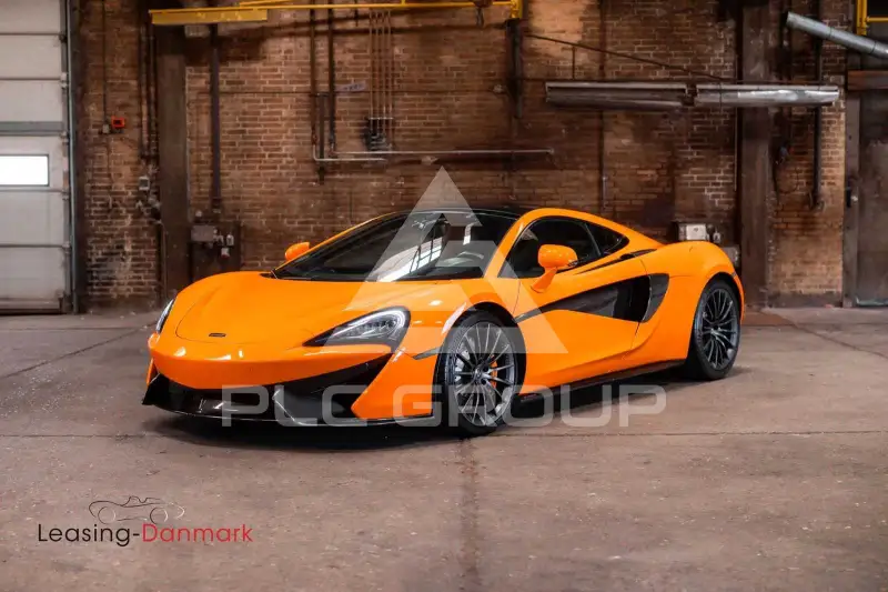 2017 McLaren 570GT