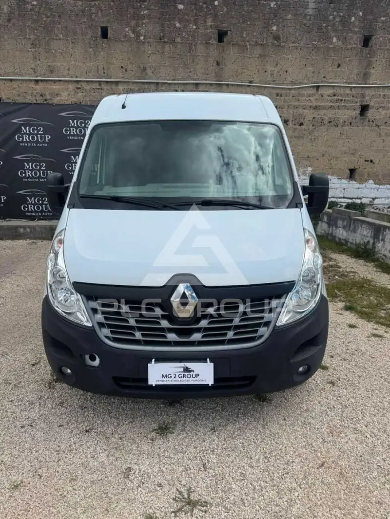 2017 Renault Master