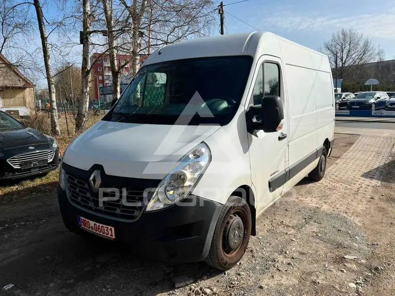 2017 Renault Master