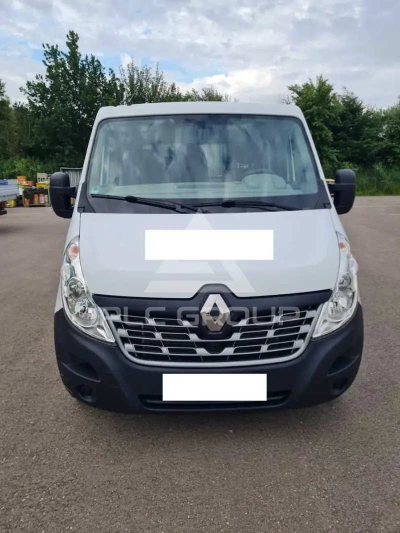2017 Renault Master